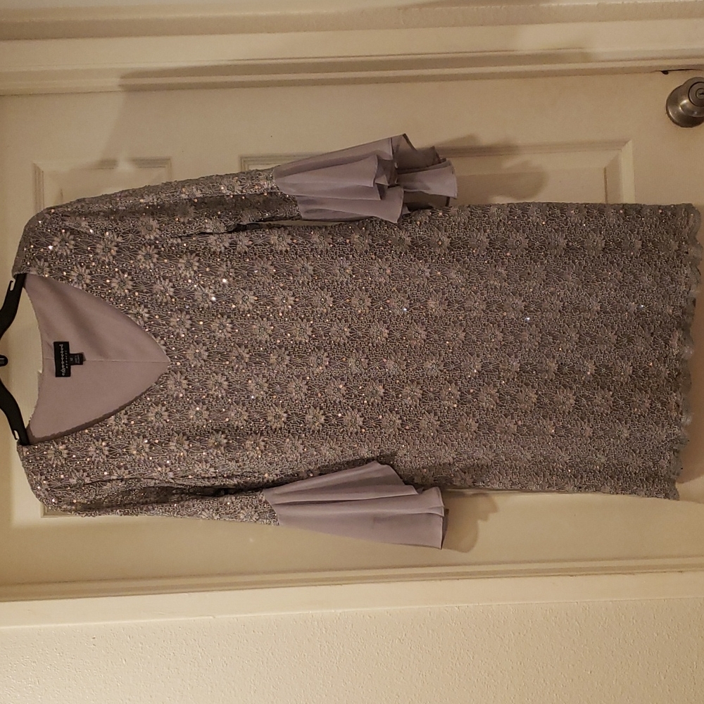 Dress sequin